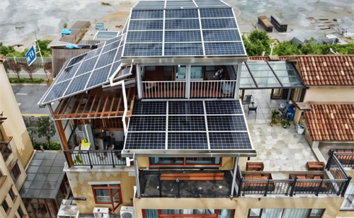 樓上光伏發(fā)電的利與弊 建筑電力系統(tǒng)安裝全解析
